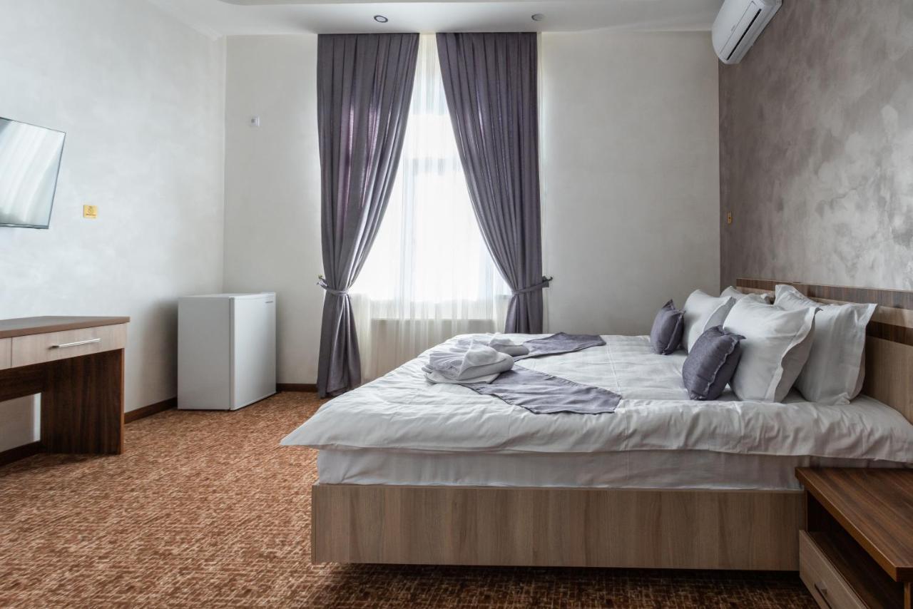 Rayyan Hotel & Spa Tasken Kültér fotó