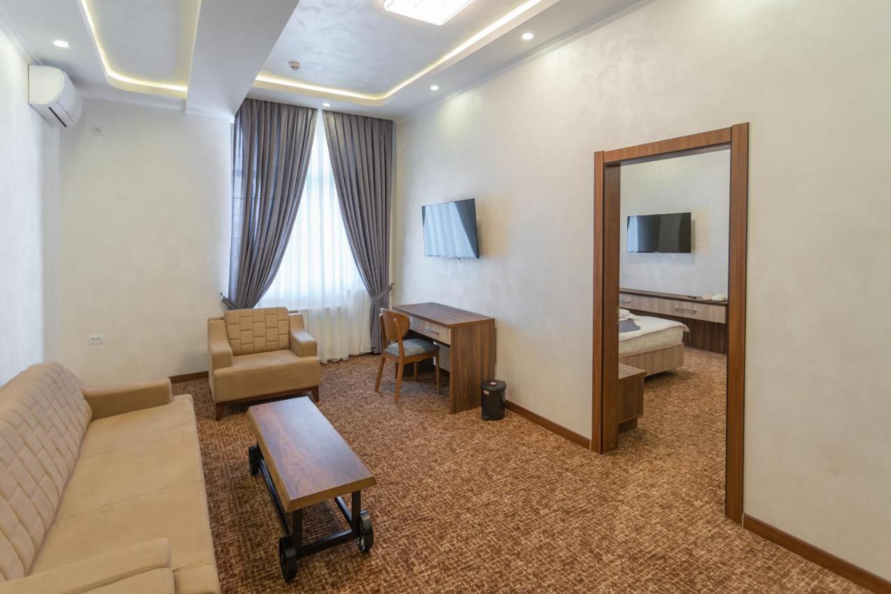 Rayyan Hotel & Spa Tasken Kültér fotó