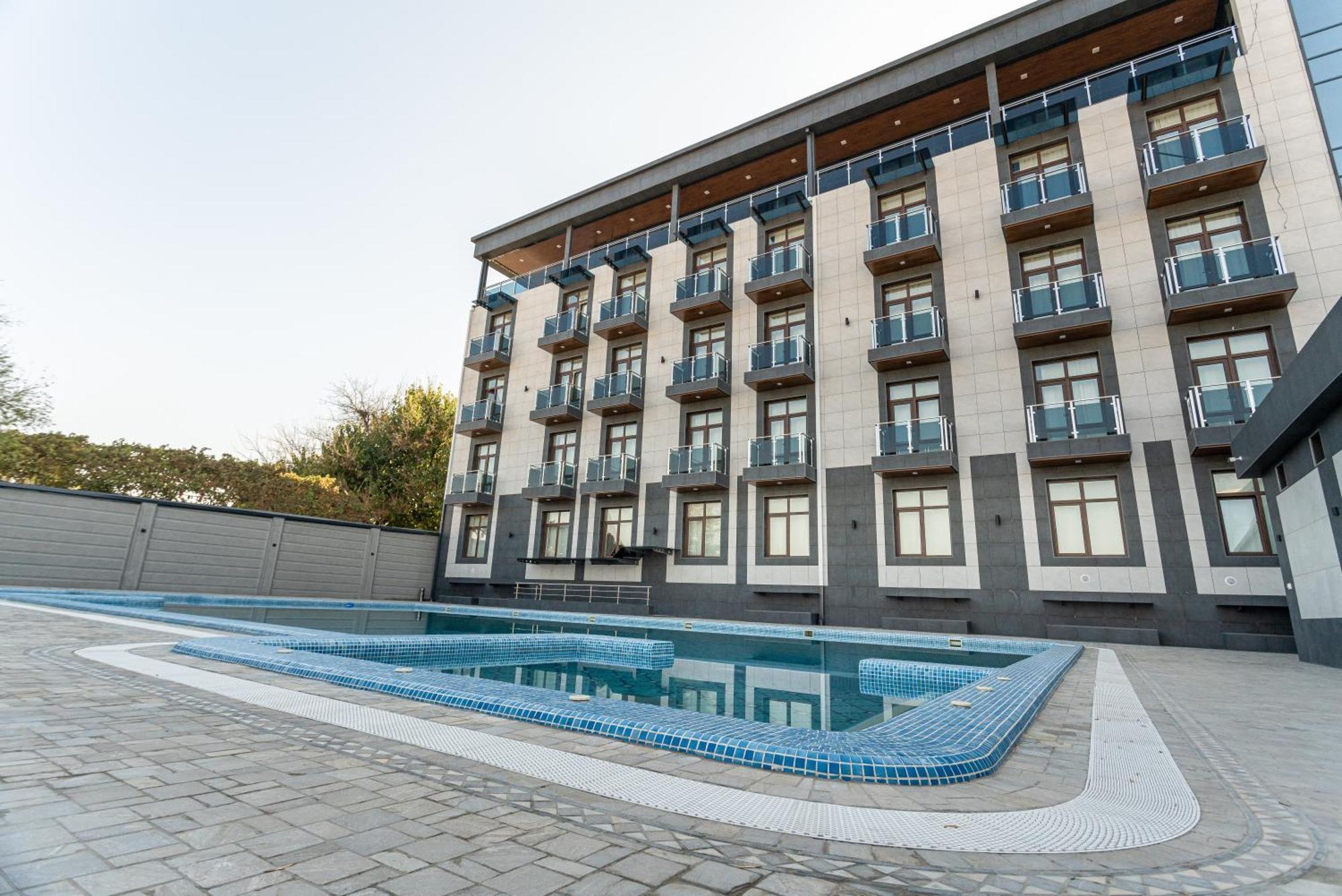 Rayyan Hotel & Spa Tasken Kültér fotó
