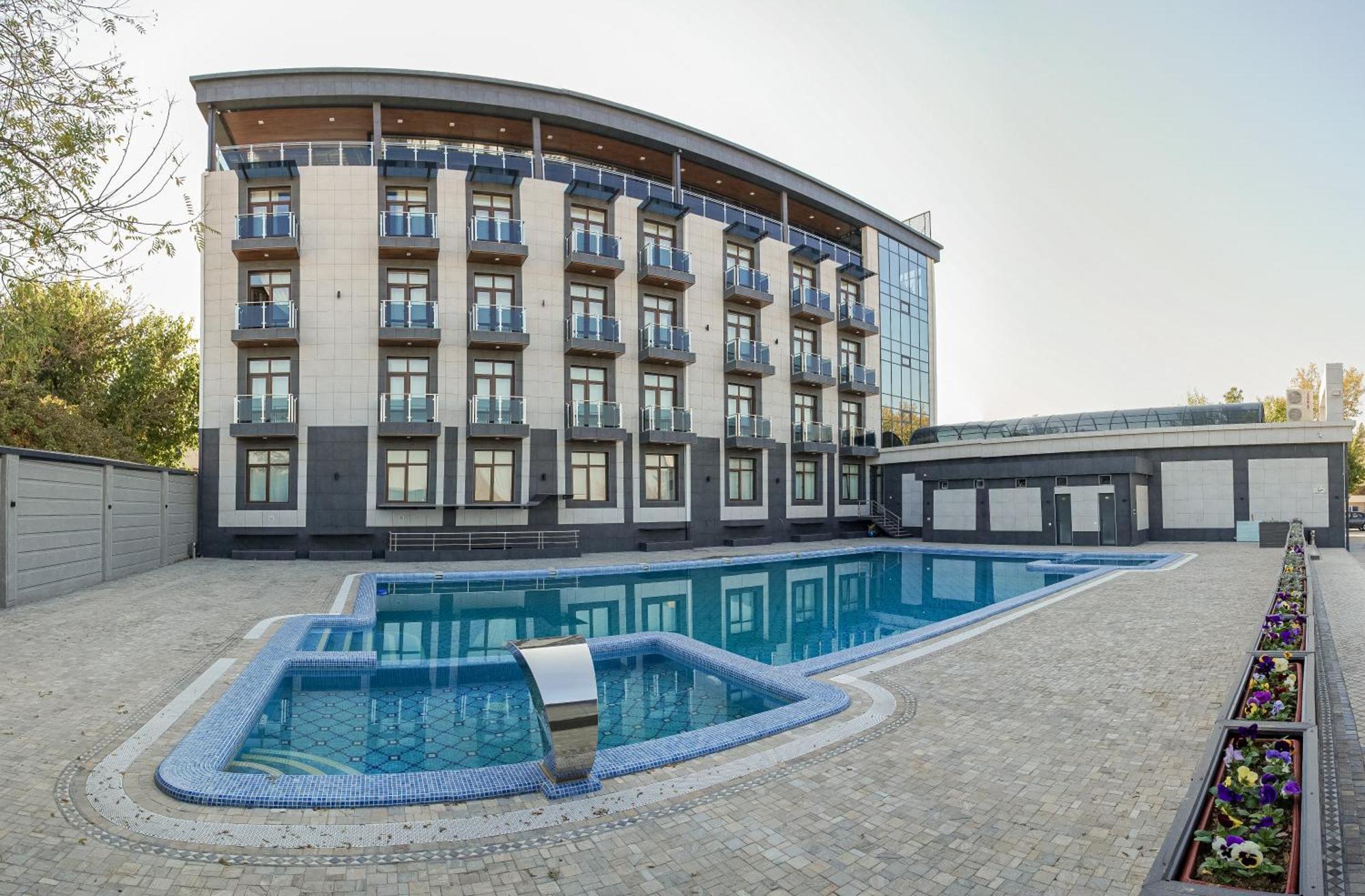 Rayyan Hotel & Spa Tasken Kültér fotó