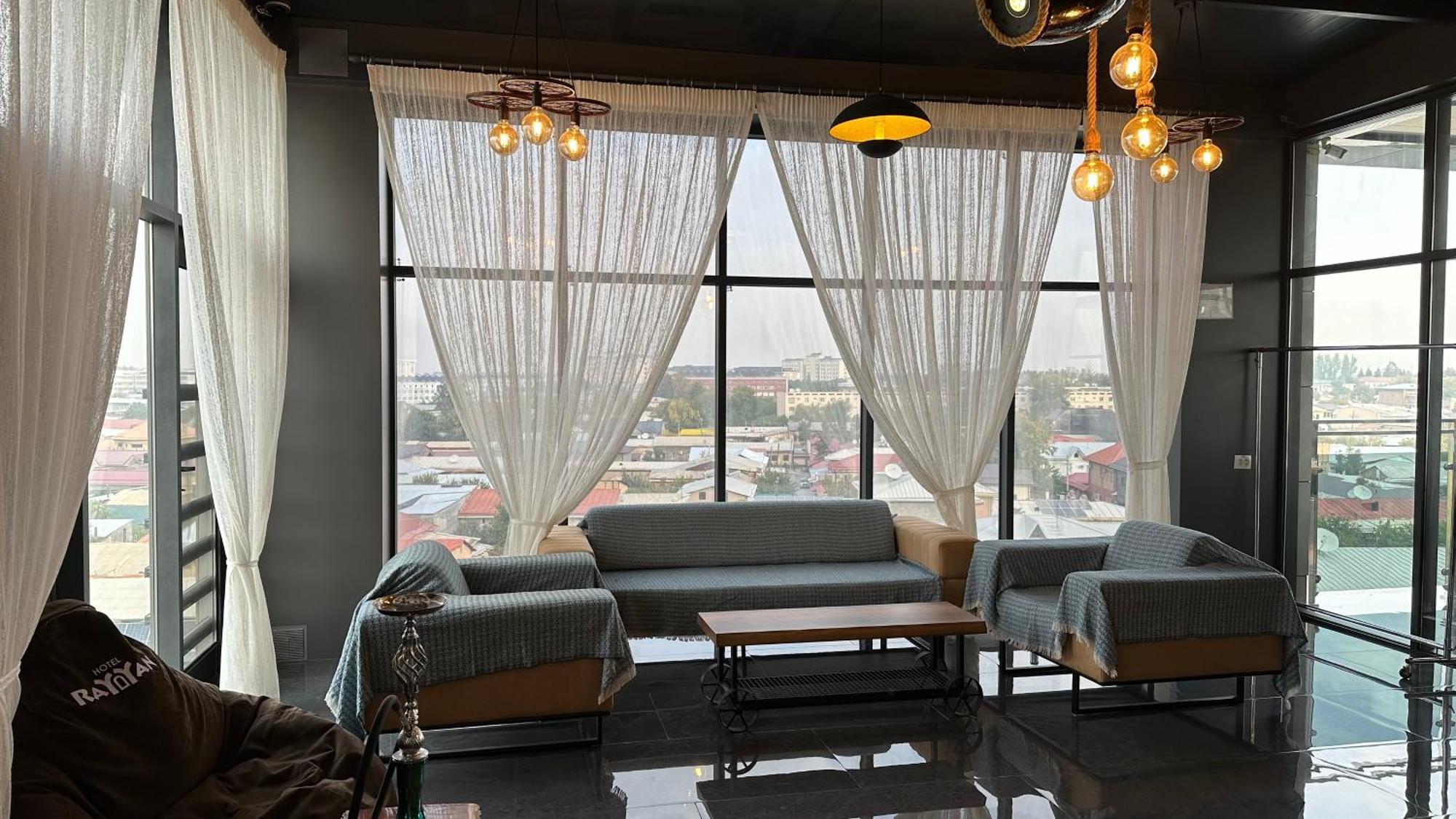 Rayyan Hotel & Spa Tasken Kültér fotó