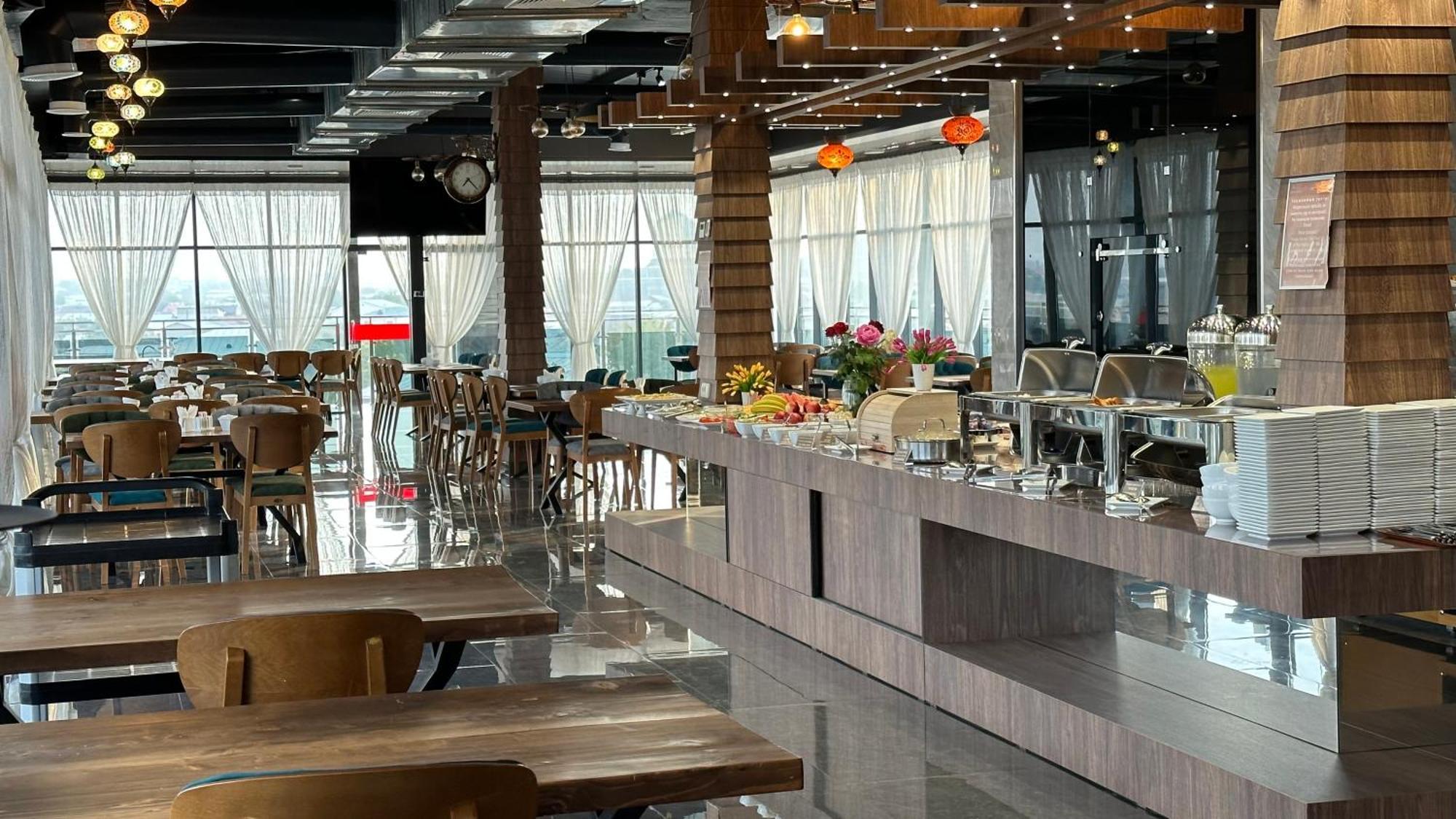Rayyan Hotel & Spa Tasken Kültér fotó