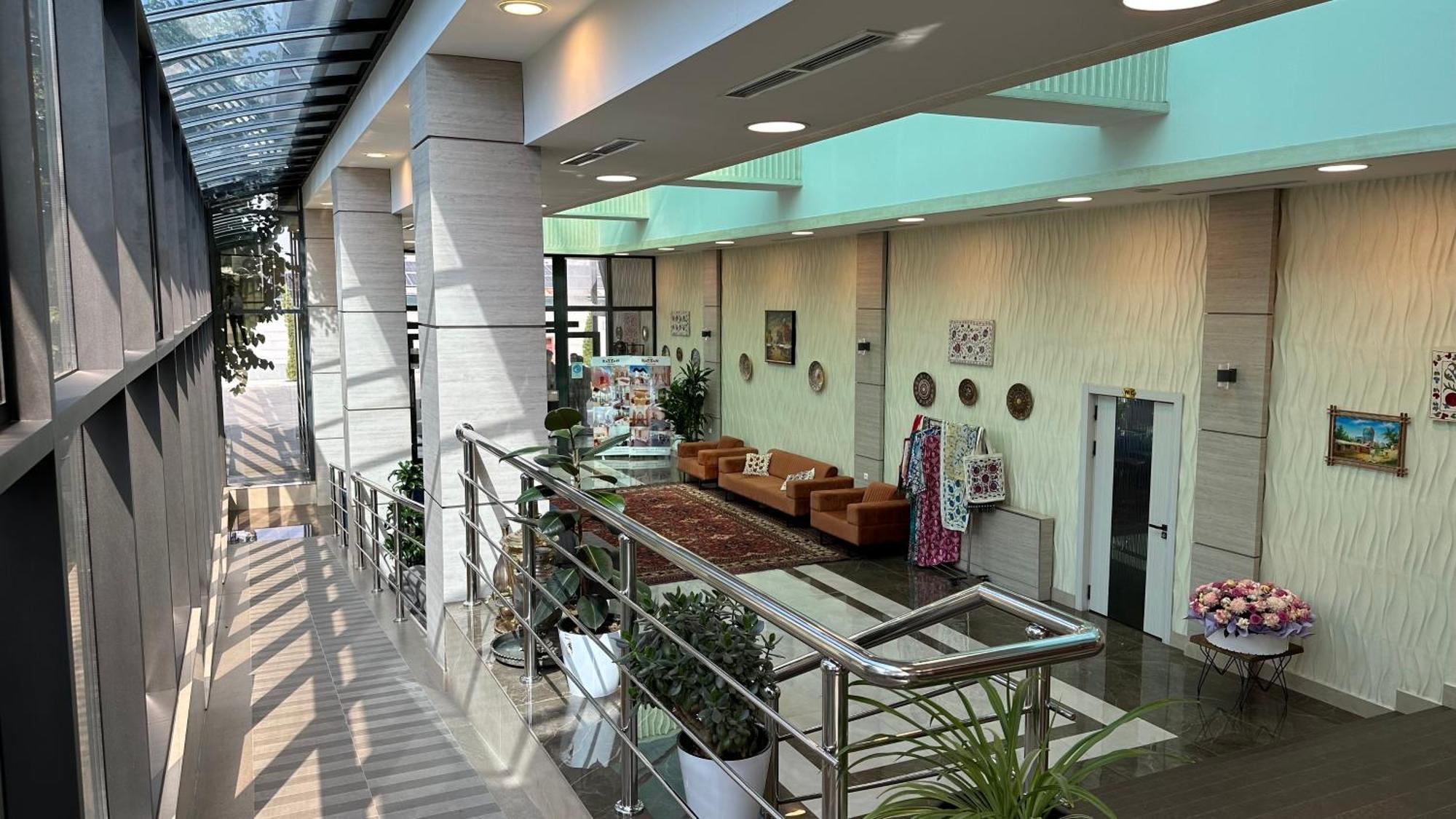 Rayyan Hotel & Spa Tasken Kültér fotó